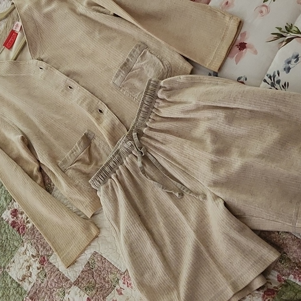 Liz Claiborne 2 piece jacket and shorts set